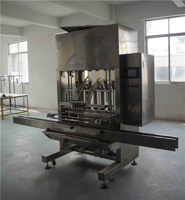 Màquina d’omplir ampolles d’oli essencial